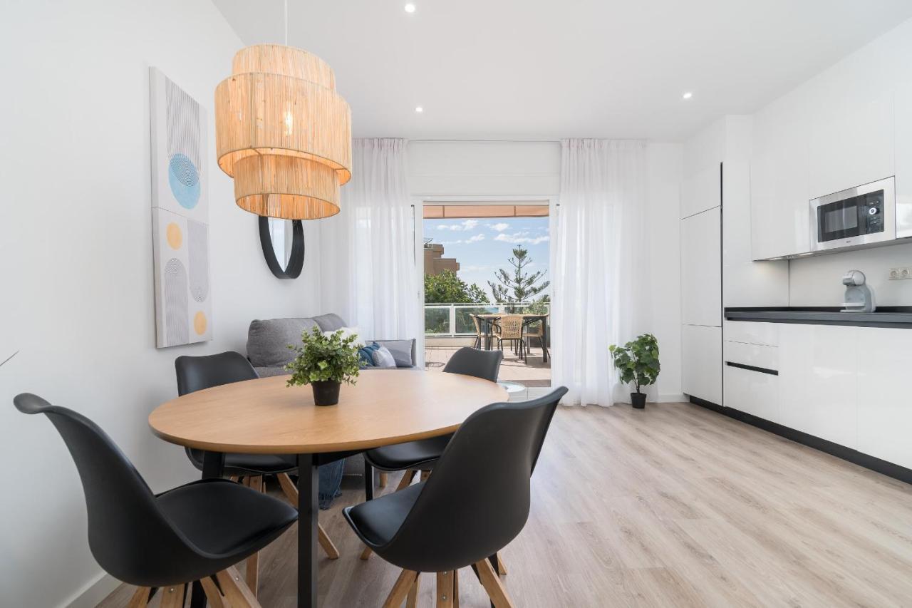 Suite Homes Hesperides Garden Beach Málaga Eksteriør billede