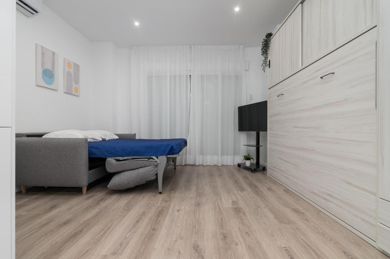 Suite Homes Hesperides Garden Beach Málaga Eksteriør billede